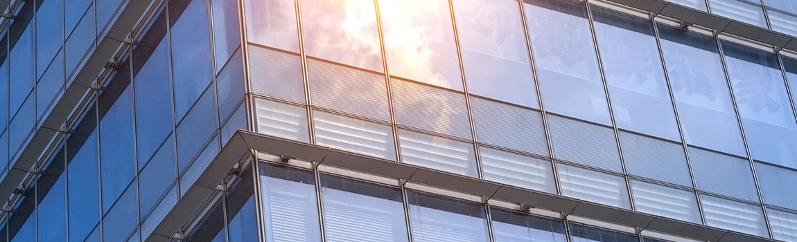 UV-Resistant Glass Experts in Leesburg, FL